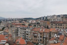 RIJEKA, CENTAR - stan 93m2 panoramski pogled na more i grad, Rijeka, Wohnung