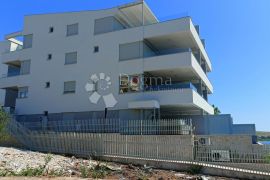 Apartman prvi red do mora, Povljana, Διαμέρισμα