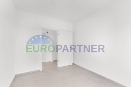 Stan u prizemlju s vrtom, 1km od mora, Poreč okolica, Poreč, Appartement