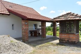 Manja obiteljska kuća - Severin, Severin, House