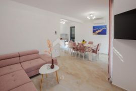 ZADAR, OKOLICA -  apartmanska vila sa pogledom na more, Sveti Filip I Jakov, Famiglia