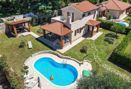 ISTRA, POREČ - Imanje 3 samostojeće kuće s bazenom i okućnicom u okolici Poreča, Poreč, Ev