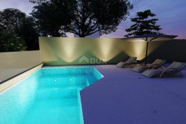 ISTRA, MEDULIN Nova vila s bazenom i pogledom na more!, Medulin, House
