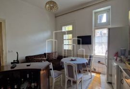 Salonski stan Marijin Dvor prodaja, Sarajevo Centar, Apartamento