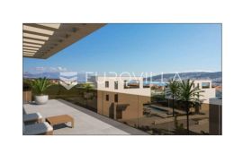 Trogir, građevinsko zemljište s građevinskom dozvolom za vilu s bazenom – V 6, Trogir, Γη