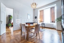 Zagreb, Centar, dva uhodana apartmana, ukupno 107 m2, Zagreb, Appartement
