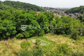 Zagreb, Gornja Kustošija, građevinsko zemljište 1437m2, Zagreb, Land