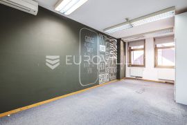 Zagreb, Trakoščanska, novoadaptirani uredski prostor 220 m2, Zagreb, Commercial property