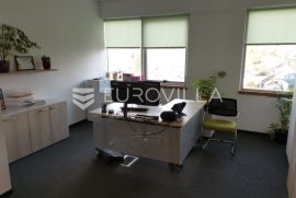 Zagreb, Knežija, funkcionalan uredski prostor za zakup NKP 100 m2, Zagreb, Gewerbeimmobilie