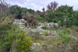 Drvenik Veli, poljoprivredno zemljište u uvali Krknjaši, Trogir - Okolica, Terreno