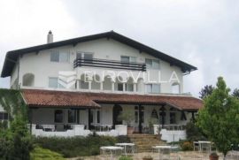 Plitvička jezera, Rakovica, Hotel s restoranom i terasom, Plitvička Jezera, Εμπορικά ακίνητα