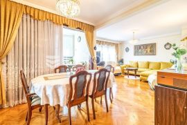 Zagreb Gajnice uređen četverosoban stan, Zagreb, Appartment