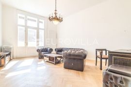 Zagreb centar, Preradovićeva ulica prekrasan trosoban stan 105 m2, Zagreb, Appartment