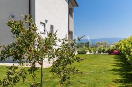 Prekrasna villa s otvorenim pogledom na more, otok Krk, Vrbnik, Дом