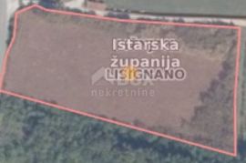 ISTRA, LIŽNJAN - Poljoprivredno zemljište u blizini građevinske zone, Ližnjan, Terreno