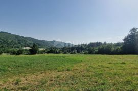 ISTRA, CEROVLJE - Vikendica s velikom okućnicom i dodatnim objektom, Cerovlje, Kuća