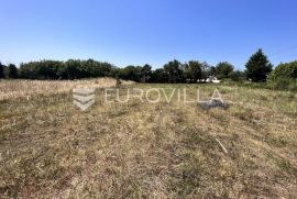 Istra, Radeki Polje - 794 m2 pravokutne građevinske parcele na mirnoj lokaciji, Marčana, Terrain