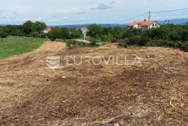 Labin, Kršan, građevinska parcela 891 m2 s građevinskom dozvolom i projektom, Kršan, Terreno