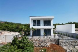 ŠMRIKA- moderna villa 157m2 s panoramskim pogledom na more i s bazenom + okoliš 325m2, Kraljevica, Casa