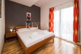 Crikvenica,Dramalj - Kuća sa 7 apartmana, Crikvenica, بيت