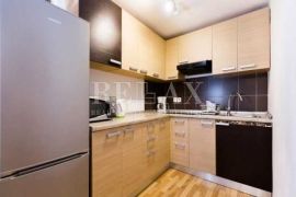 Crikvenica,Dramalj - Kuća sa 7 apartmana, Crikvenica, بيت