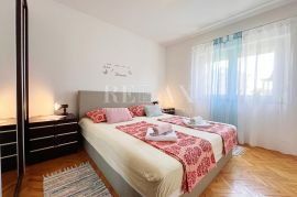 Crikvenica-stan s parkingom i okućnicom, Crikvenica, Appartement