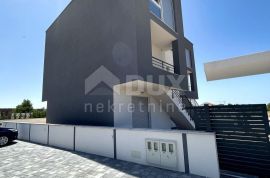 ZADAR, VRSI - Dvoetažni moderan stan, novogradnja, 110m2, Vrsi, Appartement