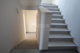 ZADAR, PETRČANE - Troetažni stan u novogradnji, Zadar - Okolica, Appartement