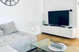 Izuzetan stan u srcu grada, Rijeka, Appartement