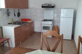 Otok Ugljan, samostojeća kuća za odmor 180 m2, Preko, Casa