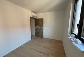 ZADAR, VIDIKOVAC - Stan u novogradnji s vrtom i garažom S1, Zadar, Apartamento