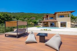 MOŠĆENIČKA DRAGA, moderna mediteranska villa s bazenom blizu mora, Mošćenička Draga, Famiglia