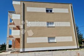 TOP LOKACIJA, NOVOGRADNJA, Žminj, Apartamento