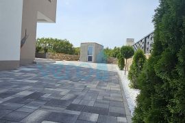 Krk grad, okolica, vila 200m2, bazen, otvoreni pogled, prodaja, Krk, Ev