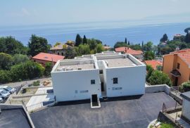 OPATIJA, LOVRAN - NOVO - Luksuzna kuća u nizu 100 m od plaže s bazenom i pogledom na more, Lovran, House