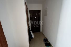 Otok Krk, Čižići - Dvosobni apartman na prvom katu, Dobrinj, Appartement