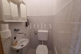 NOVI VINODOLSKI, apartman sa pogledom, prvi kat, Novi Vinodolski, Kвартира