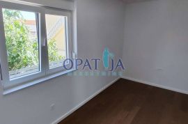 Vir-Kozjak južna strana  stan novogradnja S2, Vir, Appartment