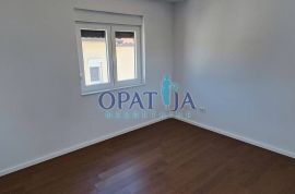 Vir-Kozjak južna strana  stan novogradnja S2, Vir, Appartment