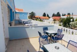 HOTEL PANSION 100m OD MORA, PRIVLAKA, Privlaka, Ticari emlak