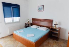 HOTEL PANSION 100m OD MORA, PRIVLAKA, Privlaka, Propiedad comercial