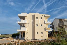 APARTMANI S POGLEDOM NA MORE, NOVOGRADNJA - POVLJANA, PAG, Povljana, Διαμέρισμα