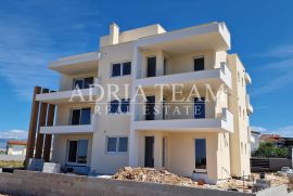 APARTMANI S POGLEDOM NA MORE, NOVOGRADNJA - POVLJANA, PAG, Povljana, Διαμέρισμα