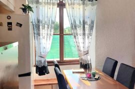 Stan u prizemlju s terasom, Umag, Umag, Apartamento