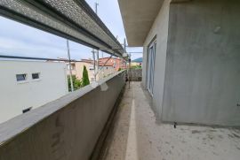 MODERNA SAMOSTOJEĆA KUĆA U NOVOGRADNJI, Kaštela, House