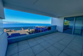 OPATIJA, CENTAR - odličan stan u novogradnji s pogledom na more, zajednički bazen, garaža, Opatija, Flat