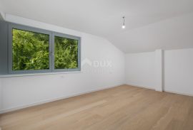 OPATIJA, CENTAR- penthouse u novogradnji 396m2 s panoramskim pogledom na more i s krovnom terasom s bazenom, Opatija, Daire