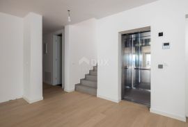 OPATIJA, CENTAR- penthouse u novogradnji 396m2 s panoramskim pogledom na more i s krovnom terasom s bazenom, Opatija, Daire