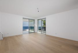 OPATIJA, CENTAR- penthouse u novogradnji 396m2 s panoramskim pogledom na more i s krovnom terasom s bazenom, Opatija, Daire