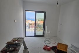 Novogradnja dvoetažni stan 117 m2,3S+DB,2 terase,400 m od mora, Punat, Appartement